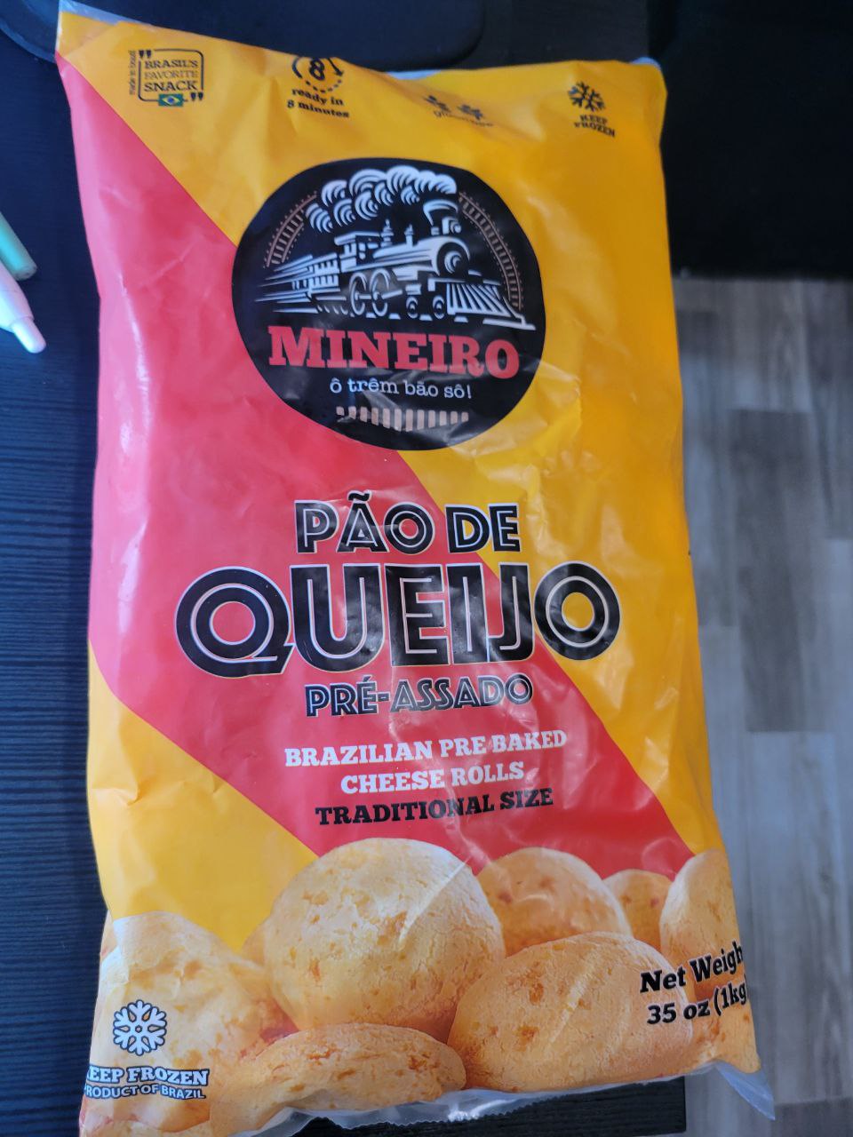 Mineiro Pão de Queijo Pré Assado 35oz (1kg)